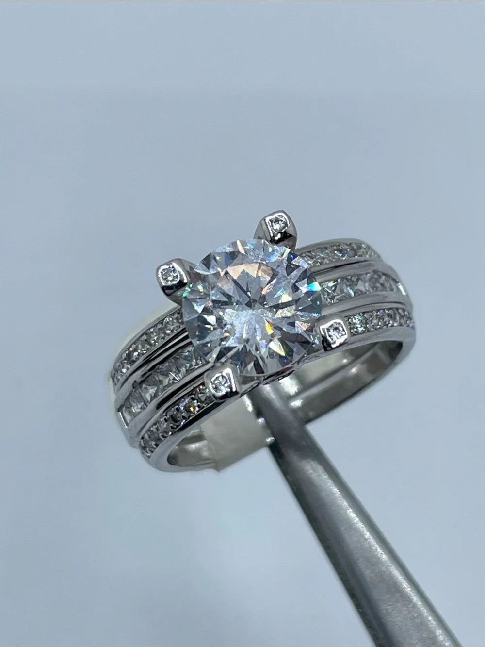 Stunning 10K Gold Plated CZ Engagement Ring Set Split Shank Pavé New